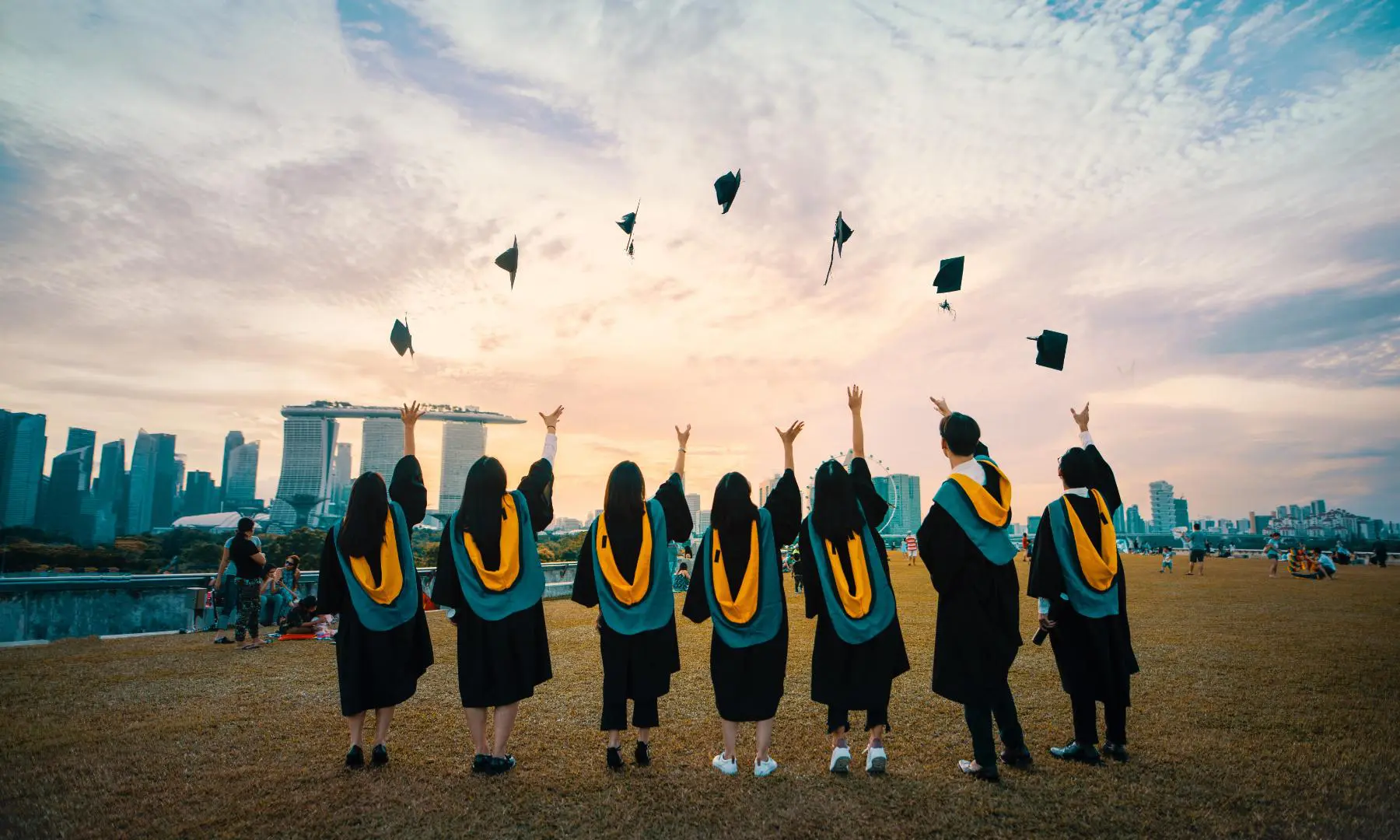 Career Success Tips for Fresh Graduate - Aqualine | Oil Container Career Success Tips for Fresh Graduate